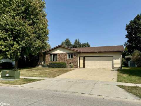 1414 High Ridge Road, Carroll, IA 51401