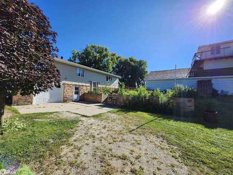 17069 400th Street, Leland, IA 50453