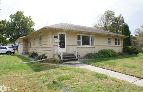 1100 Nancy Lane, Webster City, IA 50595