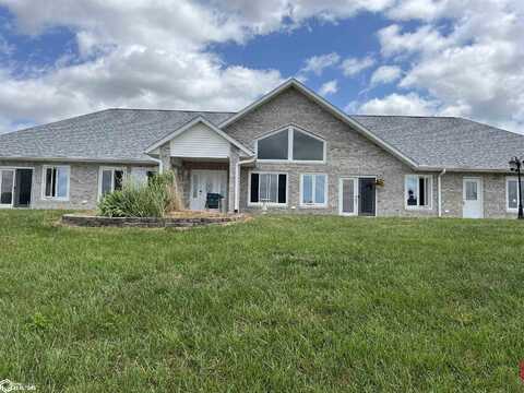 1024 495Th Street, Chariton, IA 50049