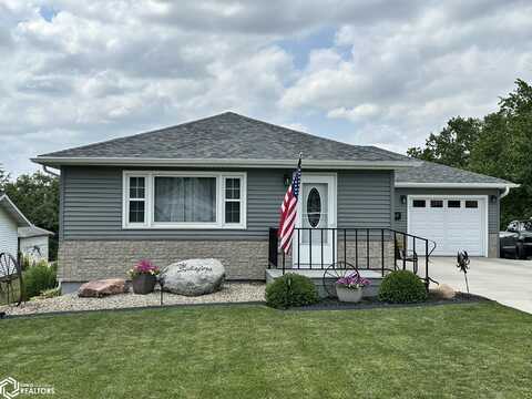 703 Loomis Avenue, Corning, IA 50841