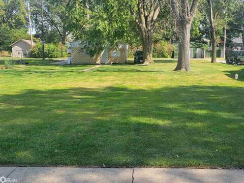 312 S Cadwell Avenue, Eagle Grove, IA 50533