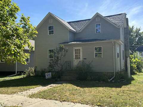 504 E Broadway Street, Eagle Grove, IA 50533