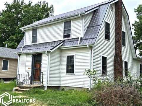 439 Wildwood Drive, Ottumwa, IA 52501