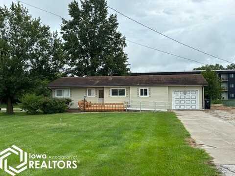 122 E Rochester Road, Ottumwa, IA 52501