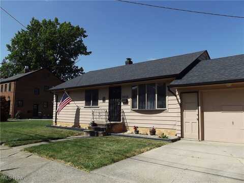 16616 Larchwood Avenue, Cleveland, OH 44135