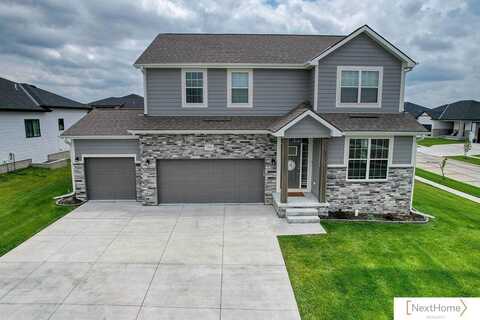 7501 Aero Drive, Lincoln, NE 68516