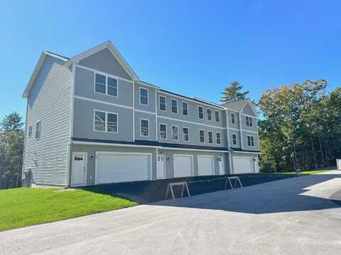 Unit 4 Timber Ridge West, Nottingham, NH 03290