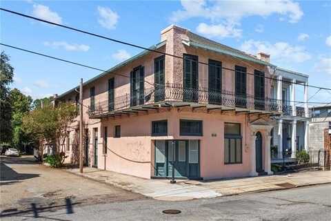 1435 ANNUNCIATION Street, New Orleans, LA 70130