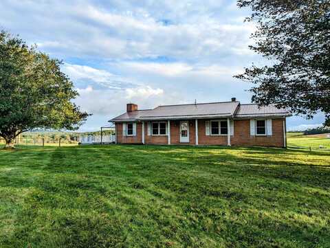 3112 Daniels Run Road, Check, VA 24072