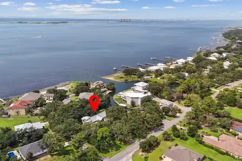 4649 Soundside Drive, Gulf Breeze, FL 32563