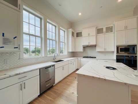 6009 laurel Lane, Addison, TX 75001