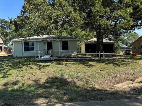 618 Brockett Street, Aubrey, TX 76227