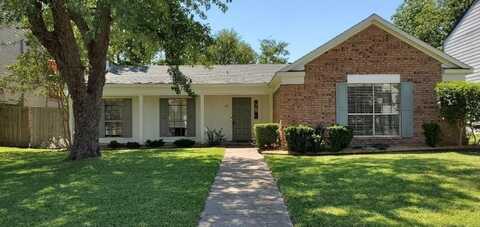 806 Pyramid Drive, Garland, TX 75040