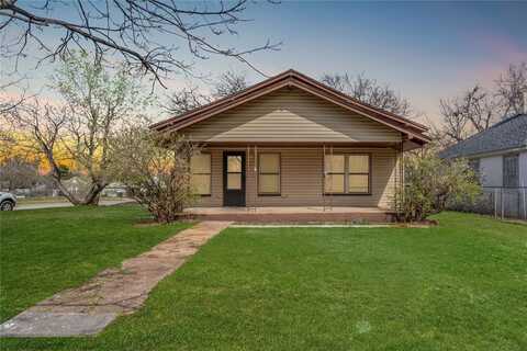 215 SW Park Avenue, Lawton, OK 73501