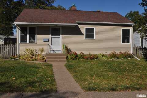 1640 W COLUMBIA Avenue, Davenport, IA 52804