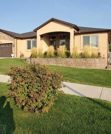 5527 Bellagio Way, Pueblo, CO 81005