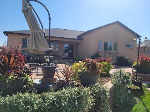 5527 Bellagio Way, Pueblo, CO 81005