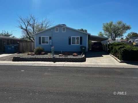 925 S Navajo Dr, Page, AZ 86040