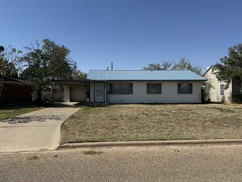 713 N Floyd Ave, Tulia, TX 79088