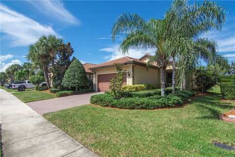 193 SE Courances Drive, Port Saint Lucie, FL 34984