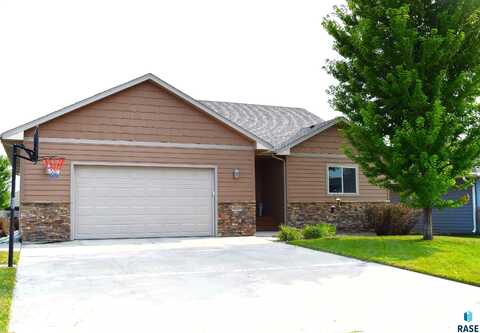 6509 E 49th St, Sioux Falls, SD 57110