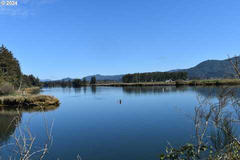 N Hwy 101, Nehalem, OR 97131