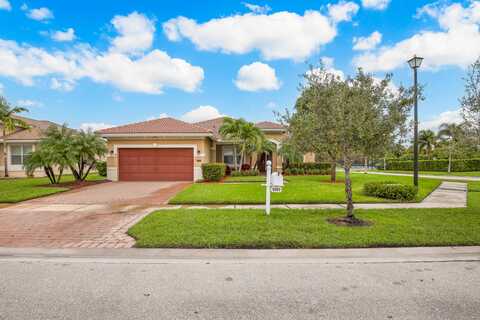 9393 Silent Oak Circle, West Palm Beach, FL 33411