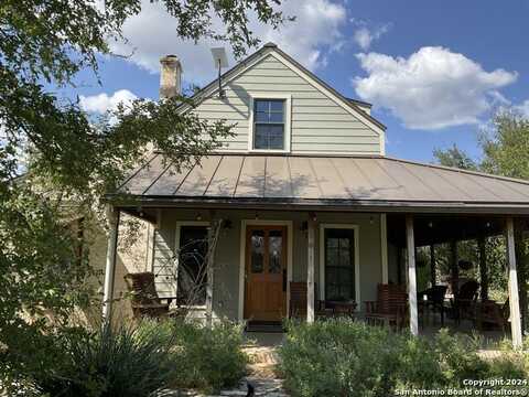 9402 Doss-Spring Creek Road, Doss, TX 78618