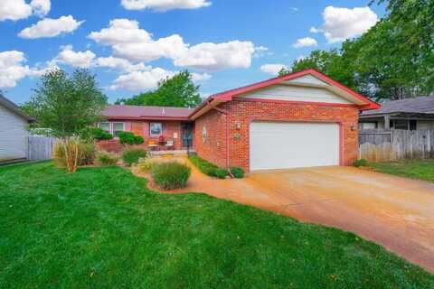 439 N Emporia, Valley Center, KS 67147