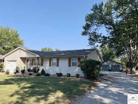 1005 E Green, Clinton, MO 64735