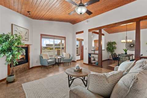 23 Willow Back, Santa Fe, NM 87508