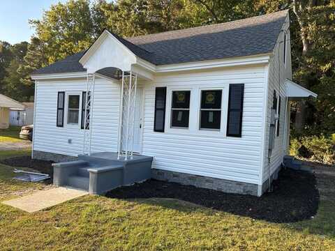 34111 HORNTOWN RD, HORNTOWN, VA 23395