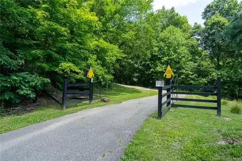 Stone Mountain Road, New Albany, IN 47150