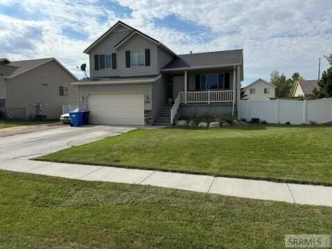 1229 Moonstone Drive, Idaho Falls, ID 83401