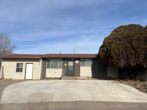 425 Driftwood Lane, Liberal, KS 67901