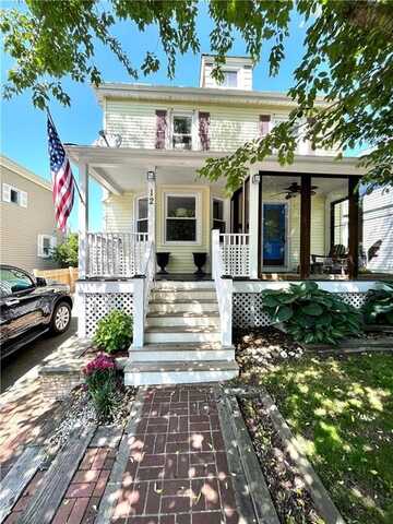 12 Bedlow Avenue, Newport, RI 02840