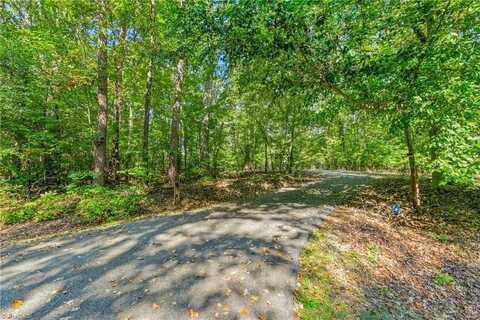 1330 Hedgecock Road, Randleman, NC 27317