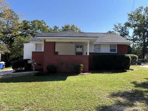 463 Mcrae Drive Drive, Fayetteville, NC 28305