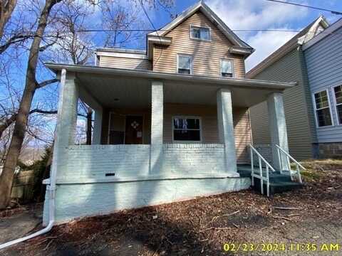 2208 Lehigh St, Swissvale, PA 15218