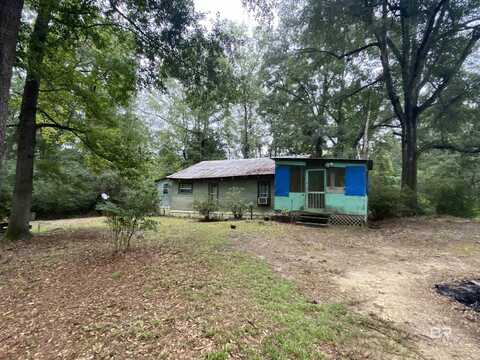 96 Russell Lane, Brewton, AL 36426