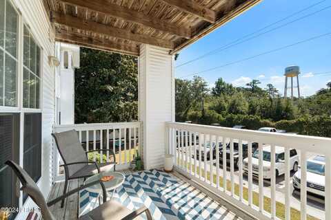 1231 Ladys Island Drive, Port Royal, SC 29935