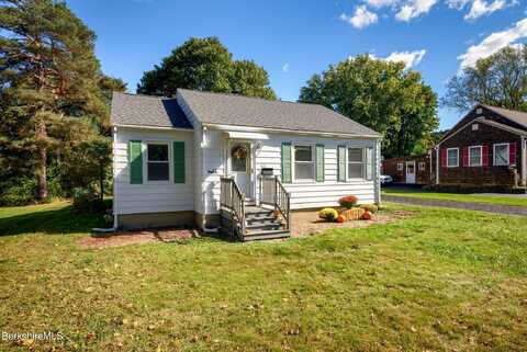 160 Phelps Ave, North Adams, MA 01247