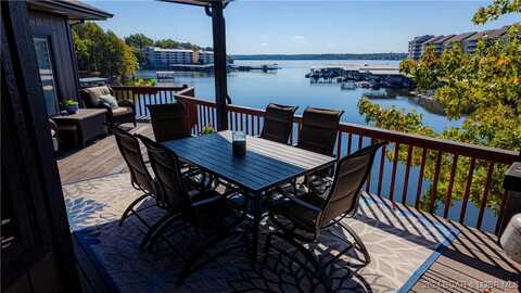 6 Cardinal Circle, Lake Ozark, MO 65049