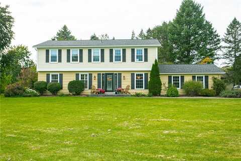 137 Yorktown Drive, Penfield, NY 14580