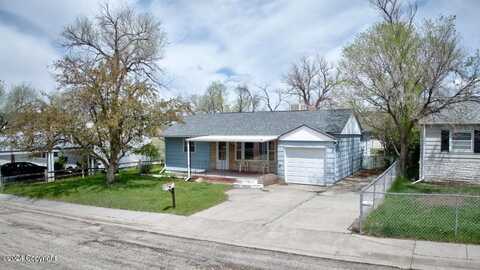 120 Bonnie Brae Ave -, Newcastle, WY 82701