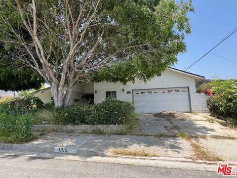 1315 Ameluxen Ave, Hacienda Heights, CA 91745