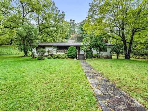 270 Mills River Way, Horse Shoe, NC 28742