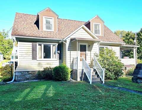 211 Comet Court, Johnstown, PA 15905