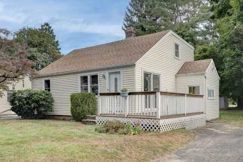 36 Grove Street, Clinton, CT 06413